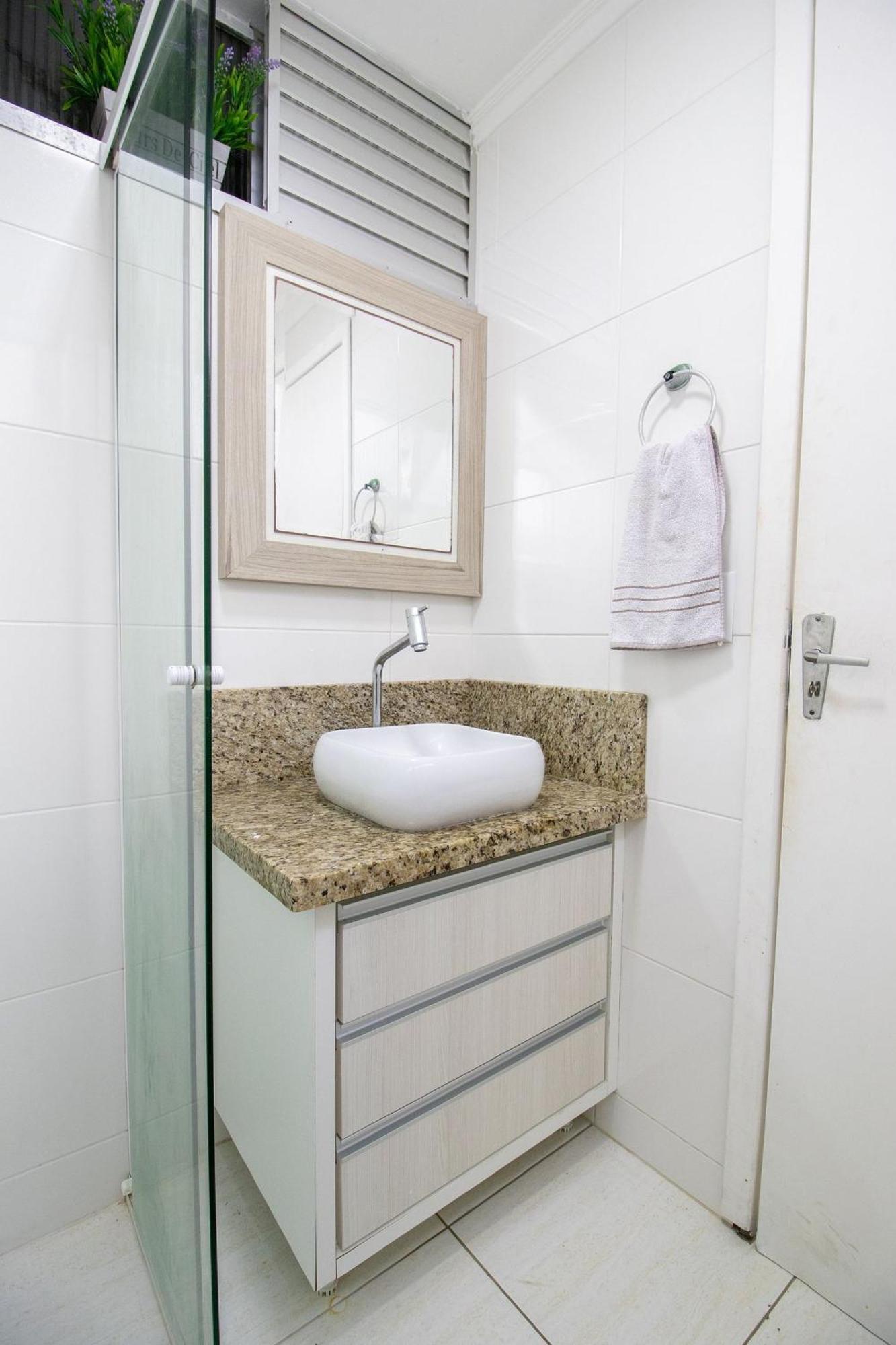 Apu24 - Esq Com Av Atlantica, 4 Dorm, Climatizado Balneário Camboriú