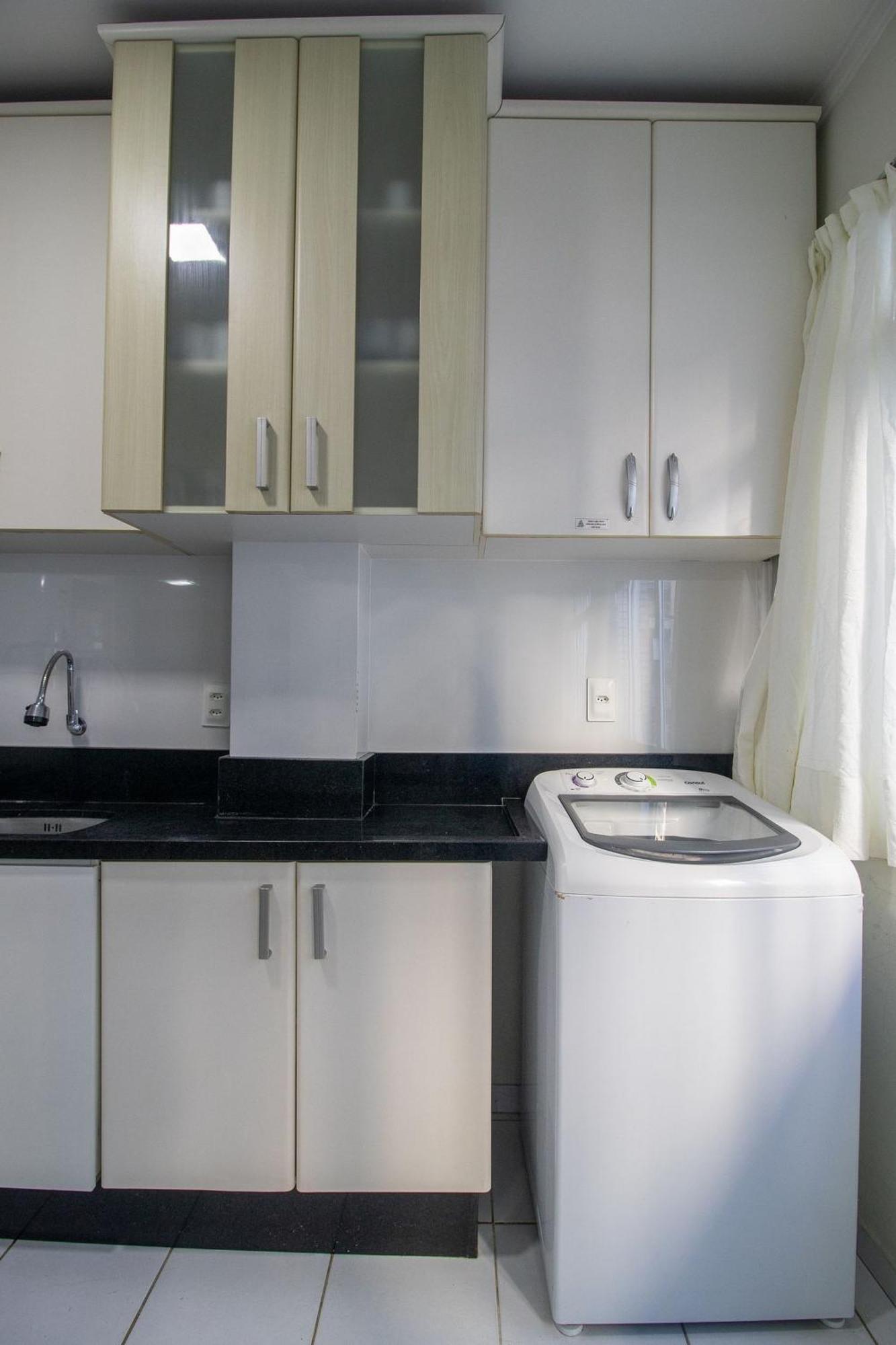 Apu24 - Esq Com Av Atlantica, 4 Dorm, Climatizado Balneário Camboriú