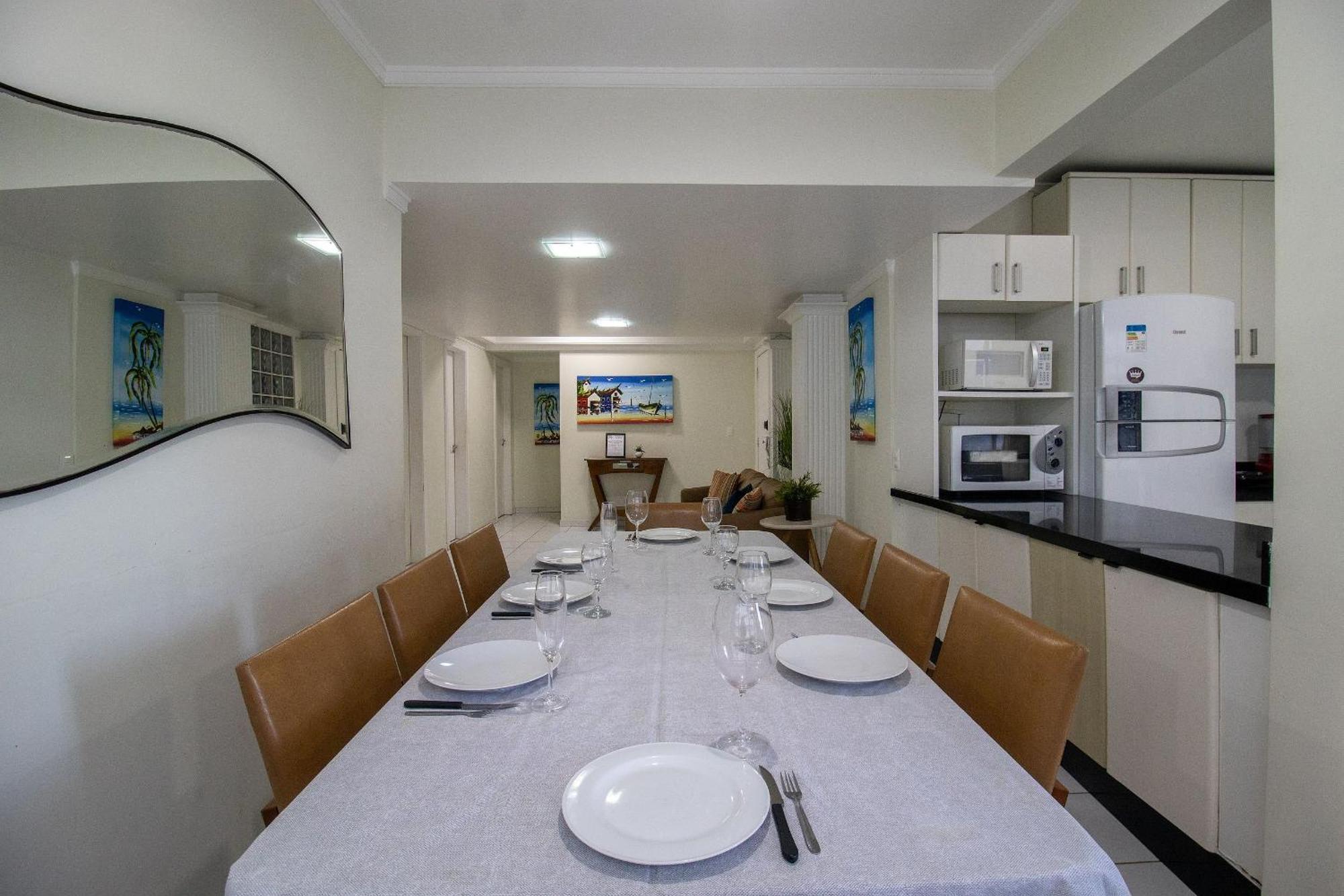 Apu24 - Esq Com Av Atlantica, 4 Dorm, Climatizado Apartamento
