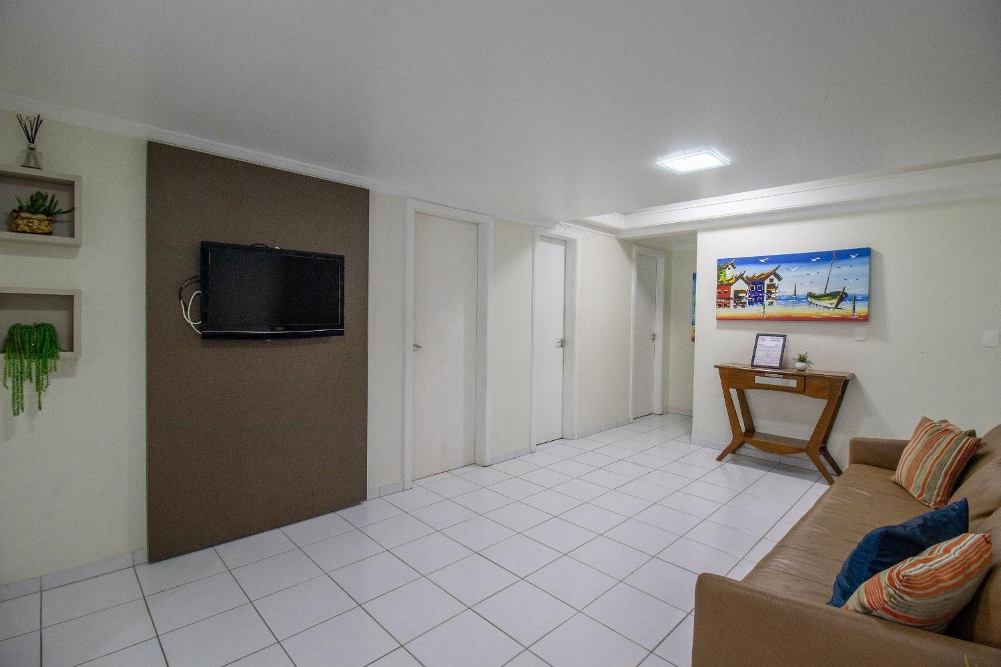 Apartamento Apu24 - Esq Com Av Atlantica, 4 Dorm, Climatizado *